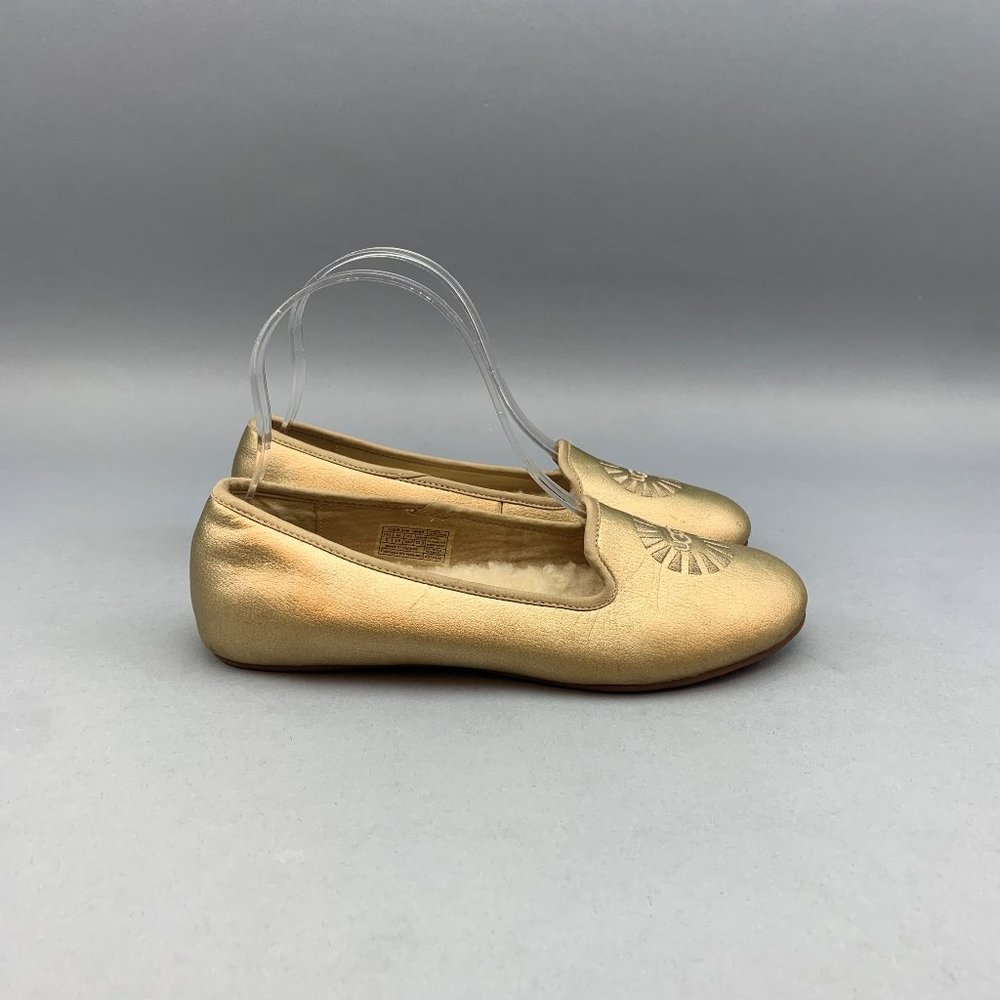 UGG Carey Ballet Flats -Leather & Sheepskin Girl Size 3Y Gold